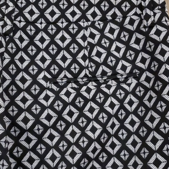 Black patterned pants - Picture 3 of 7